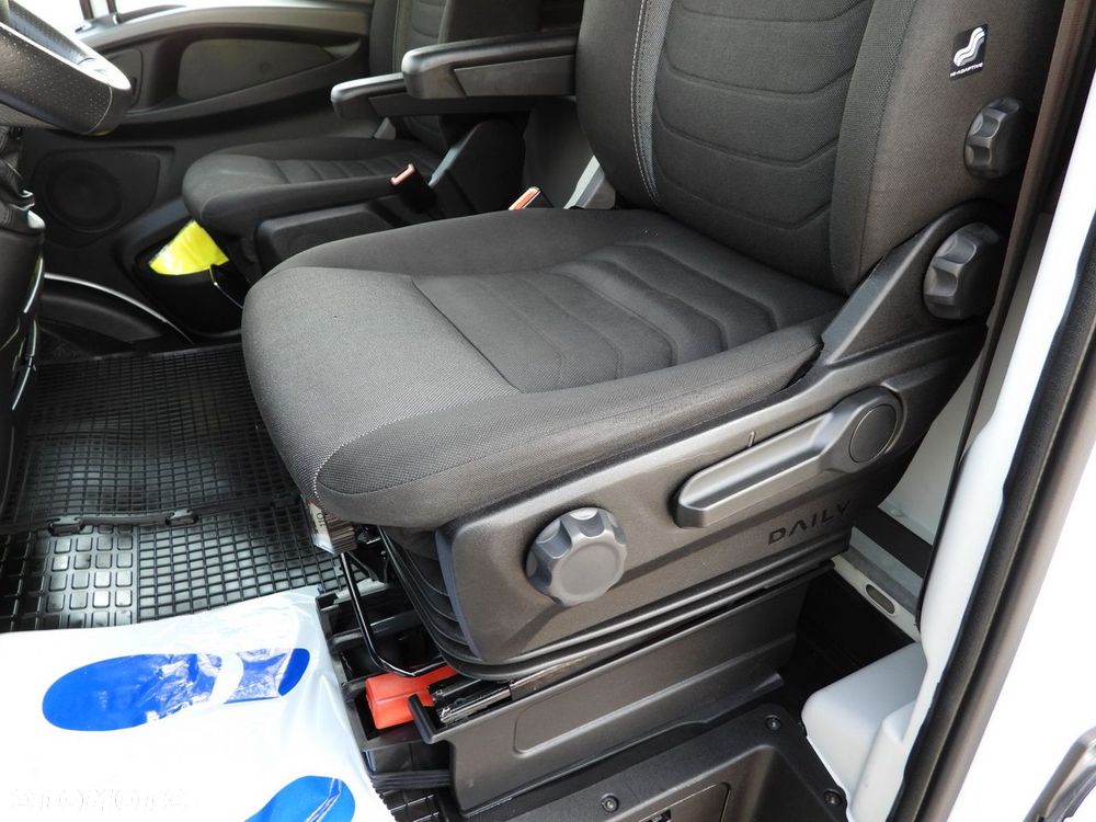 Iveco DAILY 35S18 PLANDEKA WINDA 8 PALET TEMPOMAT KLIMATYZACJA  180KM - 31