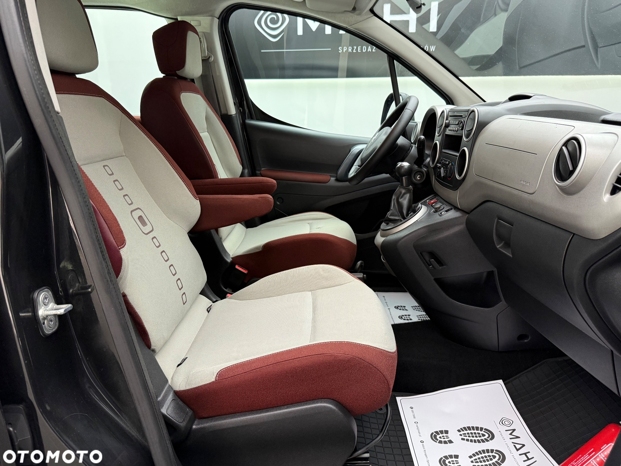 Citroën Berlingo II 1.6 HDi Multispace - 18