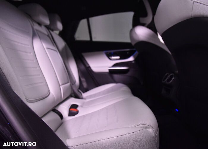 Mercedes-Benz GLC Coupe 300 e 4MATIC - 14