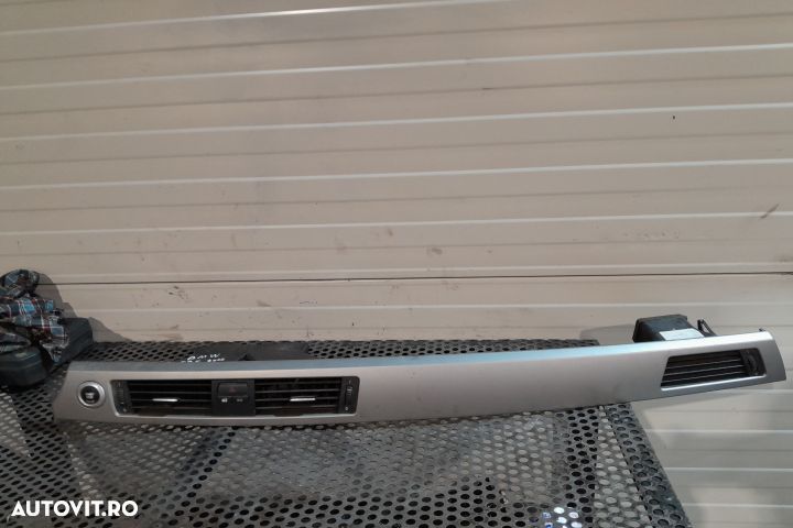 ORNAMENT BORD BMW Seria 3 E90 [2004 - 2010] Sedan 318d MT (122 hp) - 1