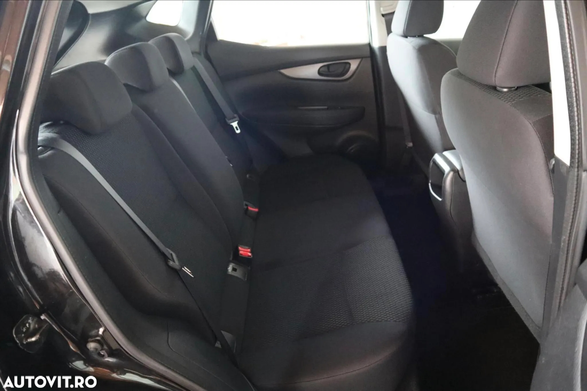 Nissan Qashqai 1.5 DCI ACENTA - 10