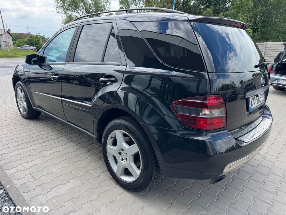 Mercedes-Benz ML - 4