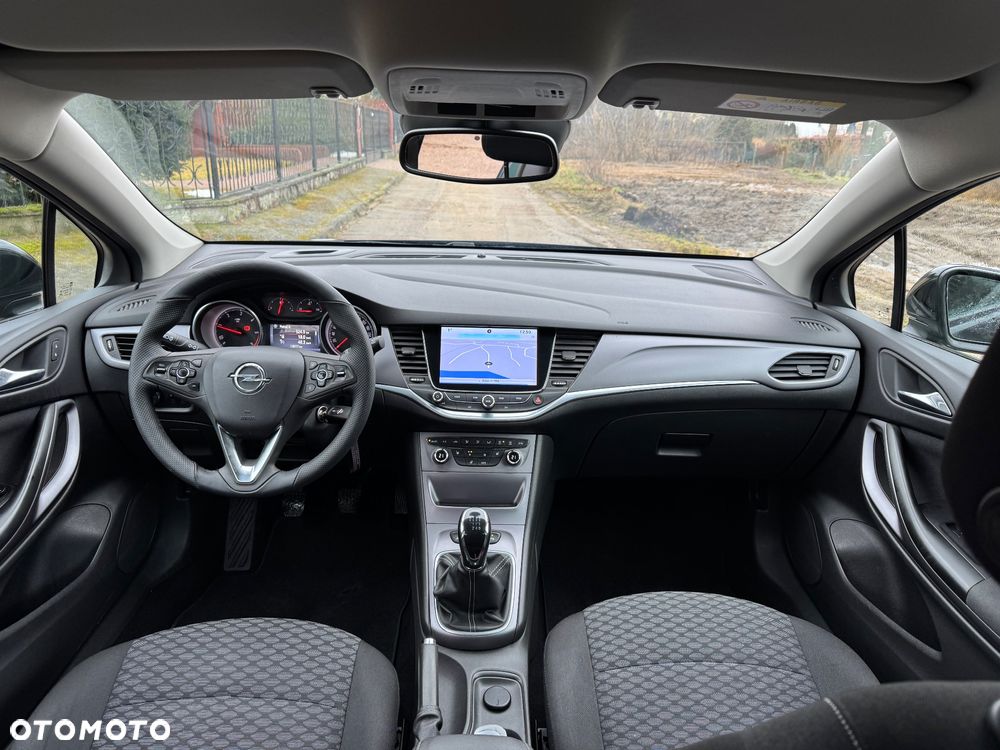 Opel Astra 1.6 CDTI Sport - 10
