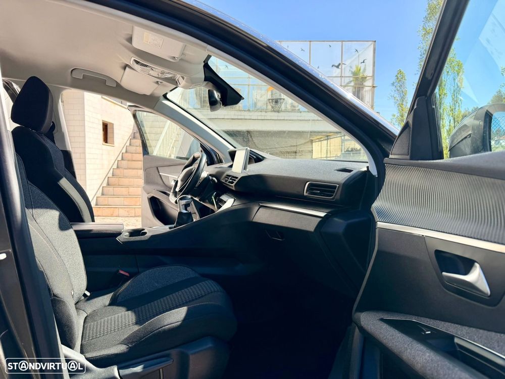 Peugeot 3008 1.2 PureTech Active - 18