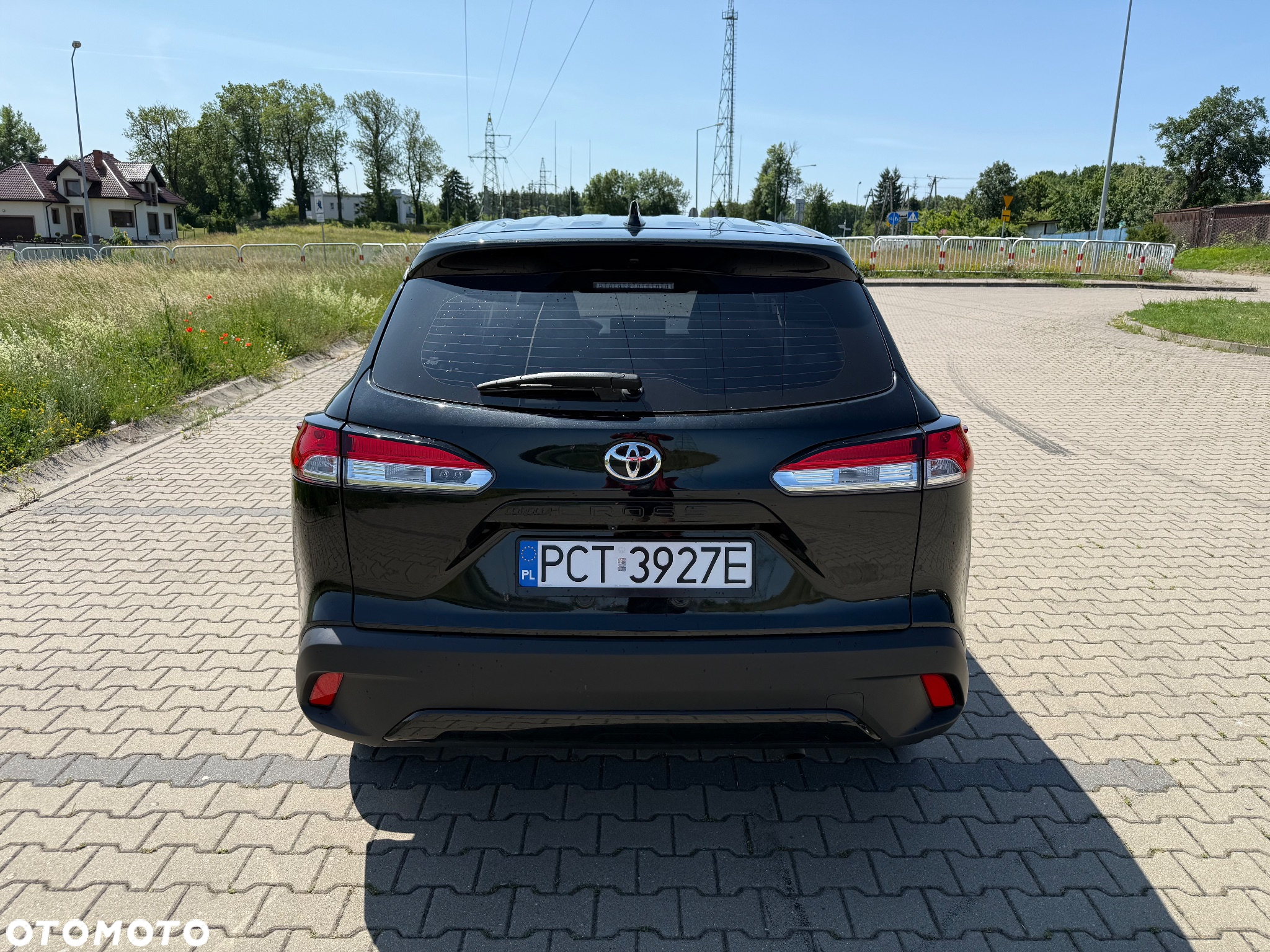 Toyota Corolla Cross - 16