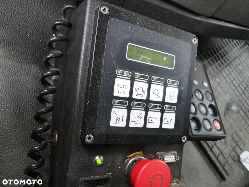 MAN 26.400 - 9