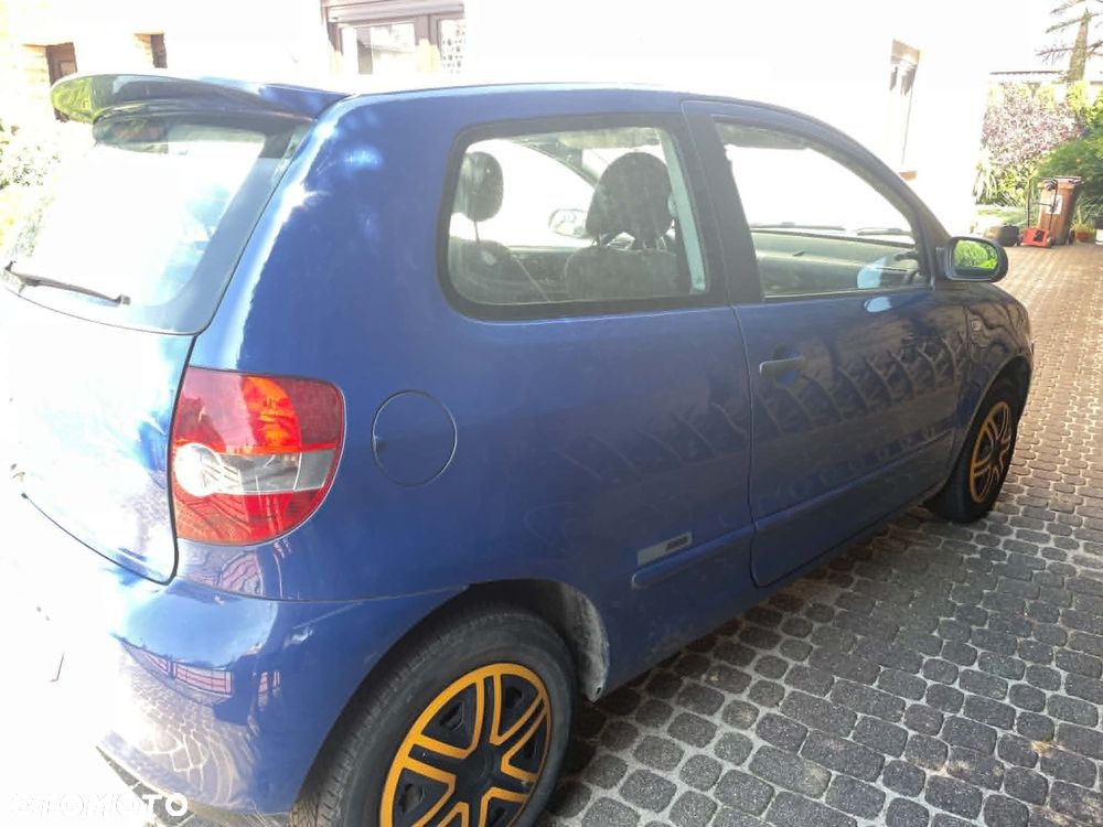 Volkswagen Fox - 5