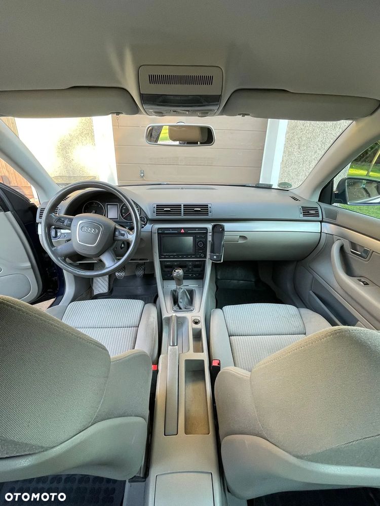 Audi A4 Limousine 2.0 TDI - 8