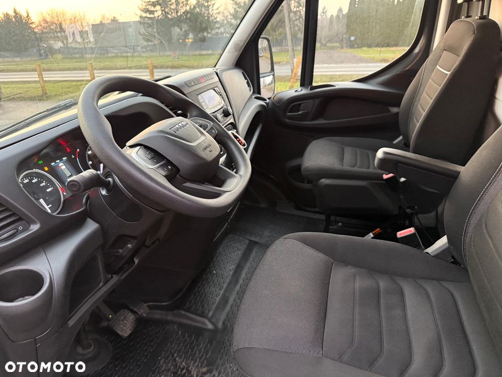 Iveco Daily 50/35C180, 3.0 180KM, HiMatic, Do zabudowy, DMC 3500kg - 11