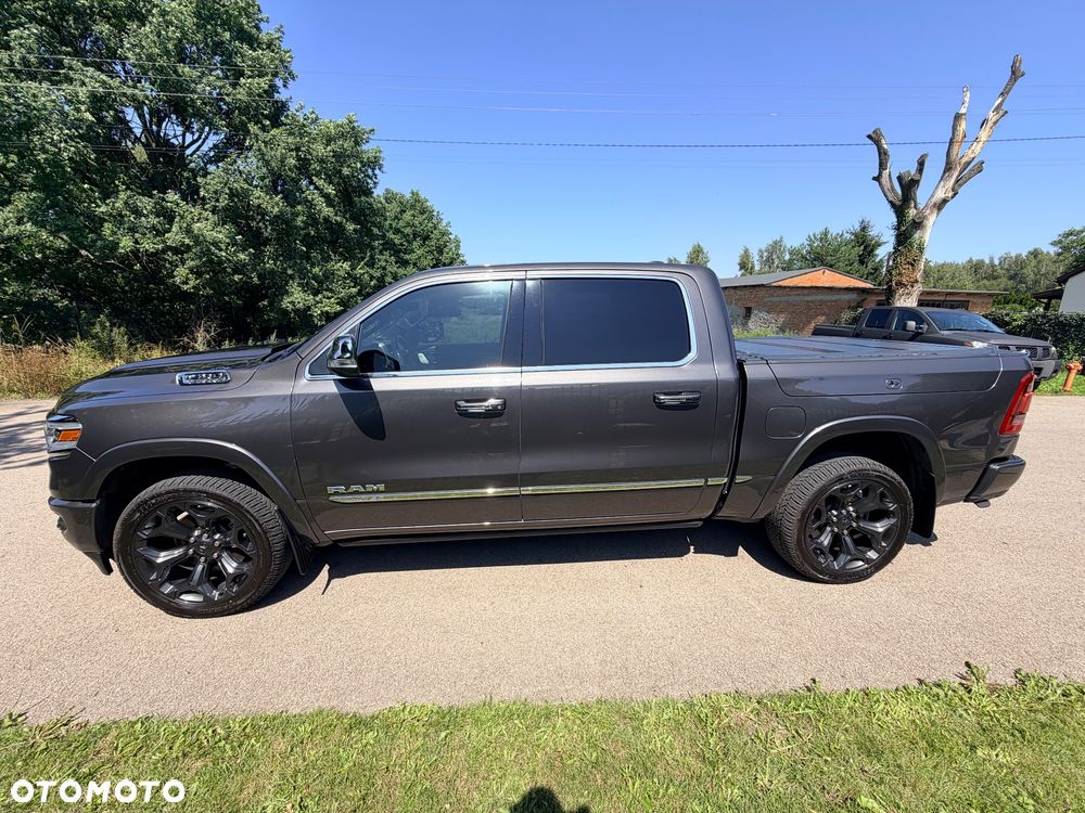 RAM 1500 5.7 Crew Cab Shortbed Limited Chrome - 5