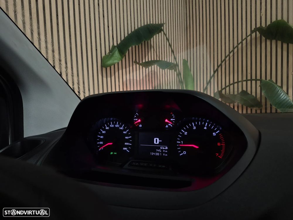 Peugeot Partner LONGA - 2020 | GARANTIA | 130.0000KM - 3 LUG. - 8