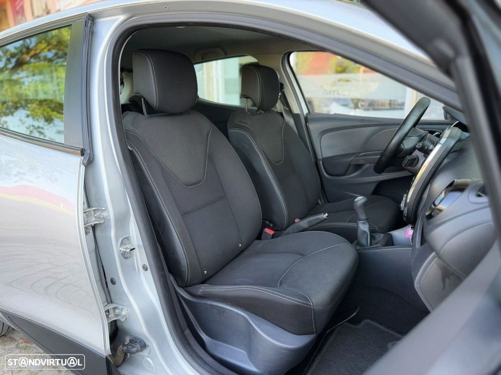 Renault Clio 1.5 dCi Confort 82g - 18