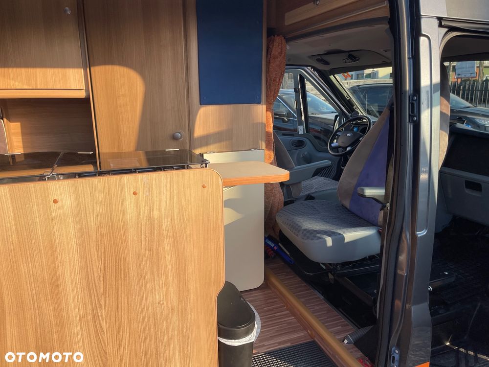 Ford Transit - 10