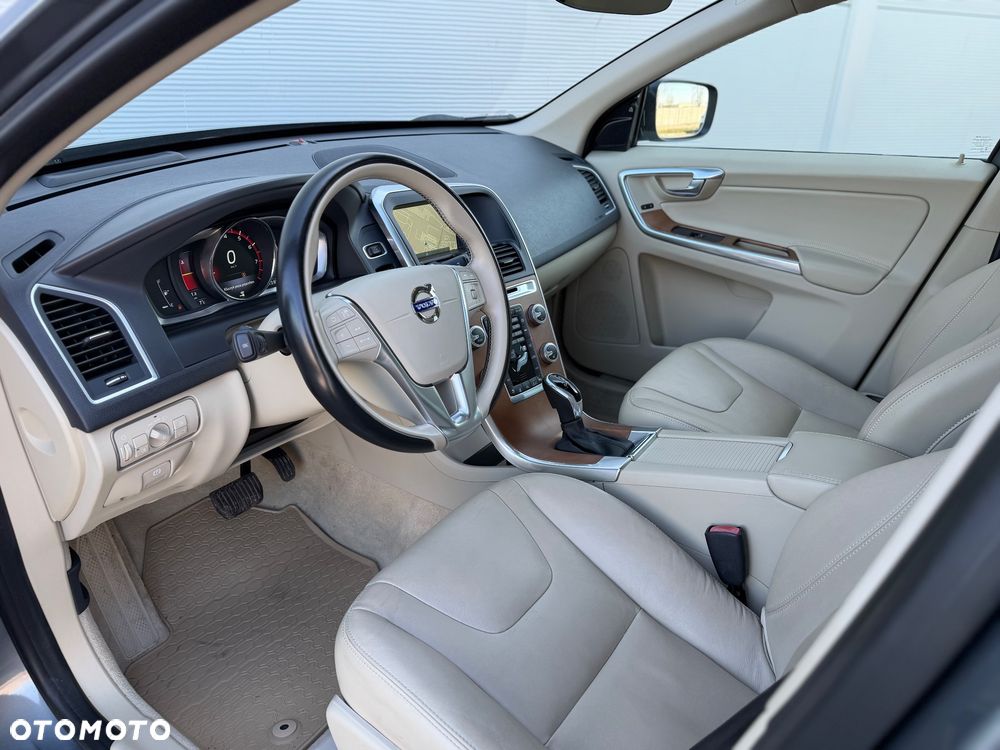 Volvo XC 60 T6 Drive-E Summum - 18