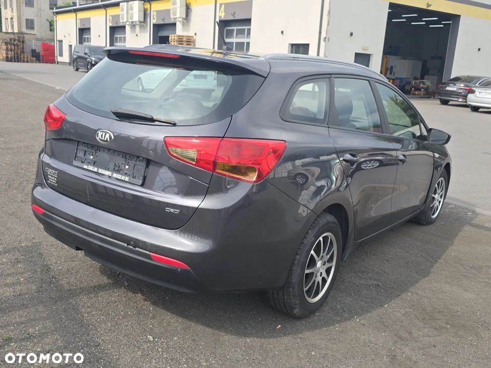Kia Ceed 1.6 CRDi XL - 11