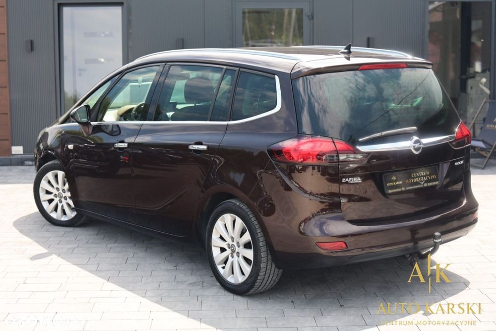 Opel Zafira - 10