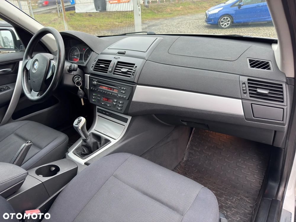 BMW X3 xDrive20d - 27