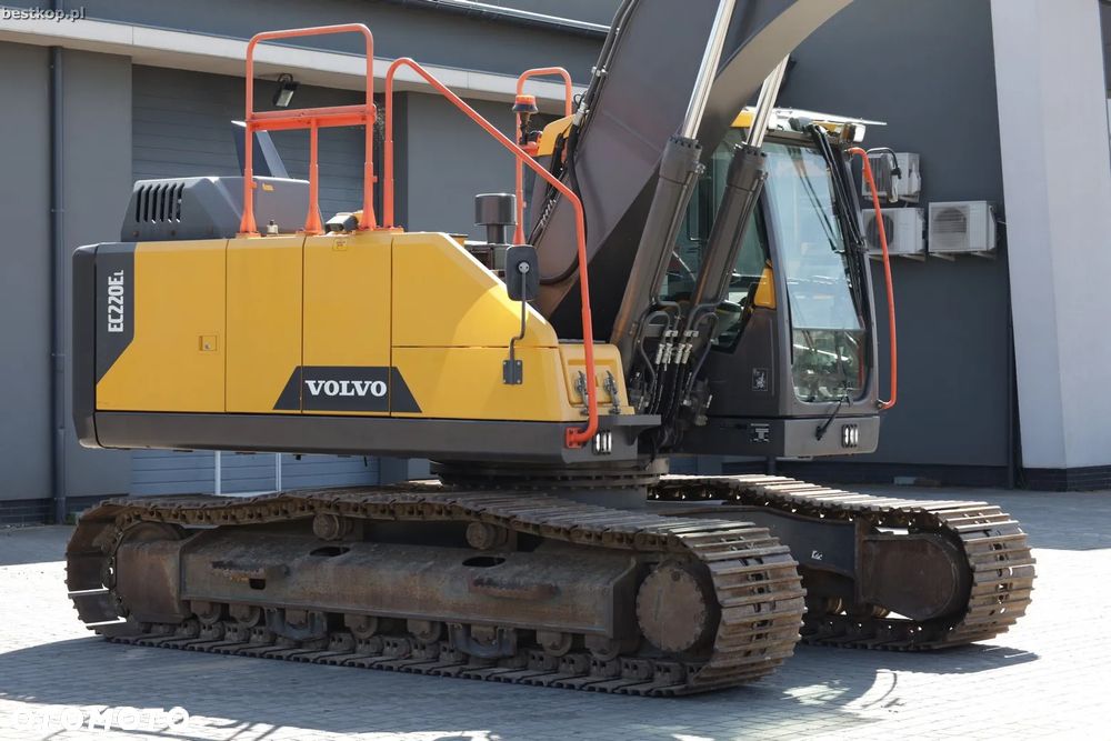 Volvo EC220EL - 13