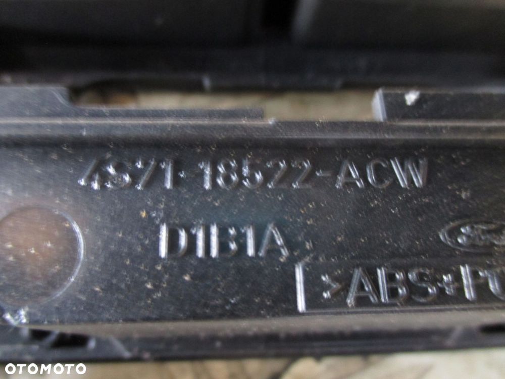 KONSOLA ŚRODKOWA FORD MONDEO MK3 RAMKA RADIA 4S71-18522 - 4