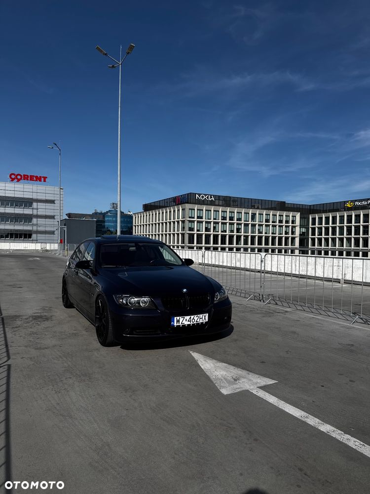 BMW Seria 3 320i - 38