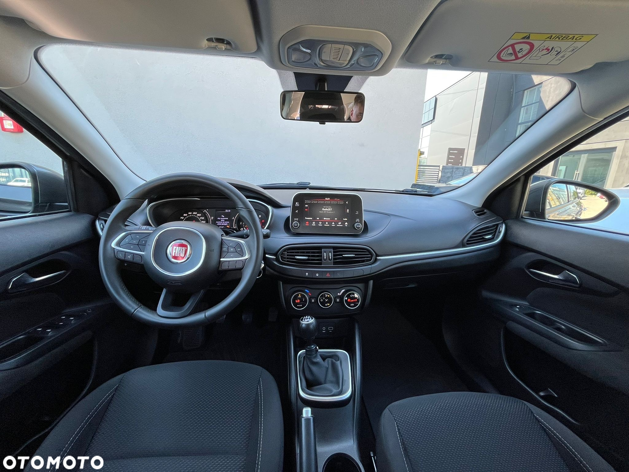 Fiat Tipo 1.4 16v Lounge EU6d - 11