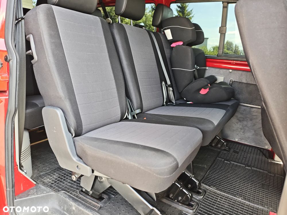 Volkswagen Transporter T6 - 12