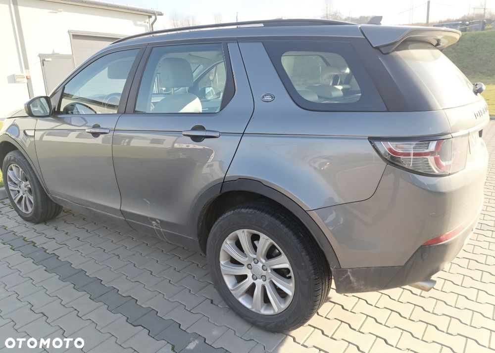 Land Rover Discovery Sport - 7