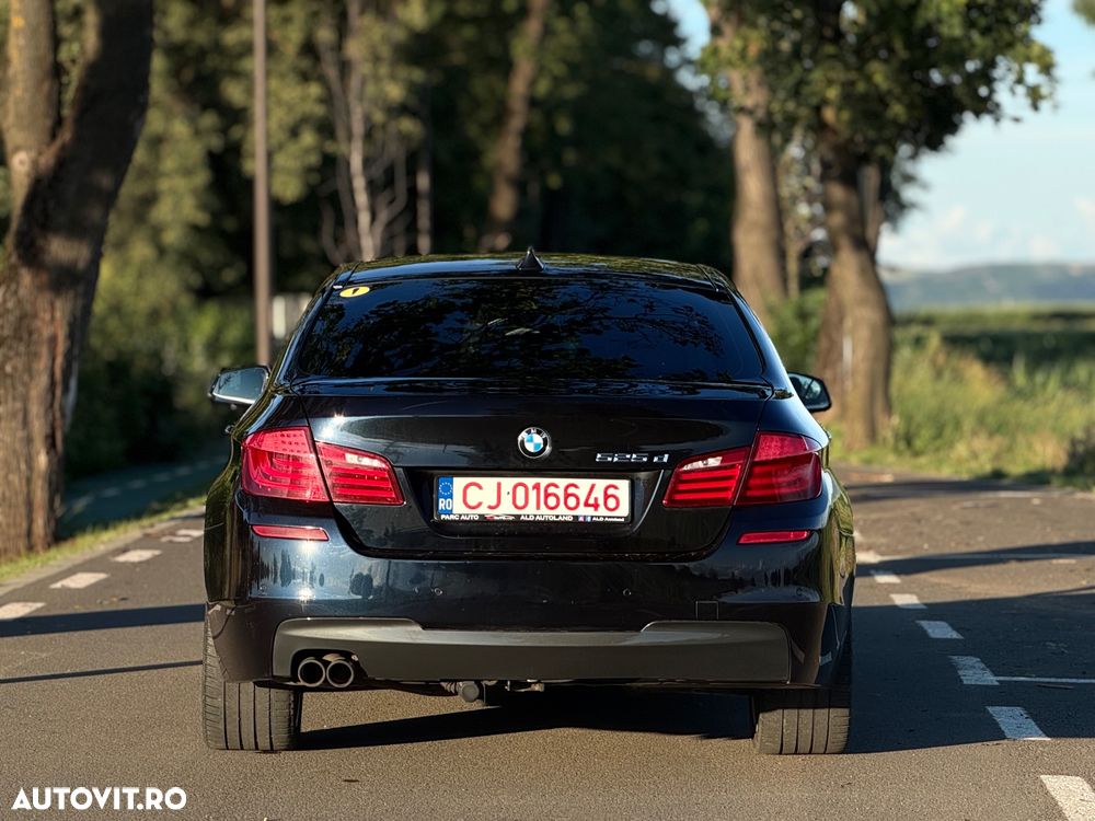 BMW Seria 5 525d Sport-Aut. - 4