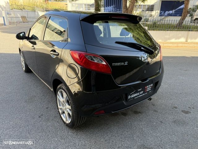 Mazda 2 1.3 90th Anniversary - 7