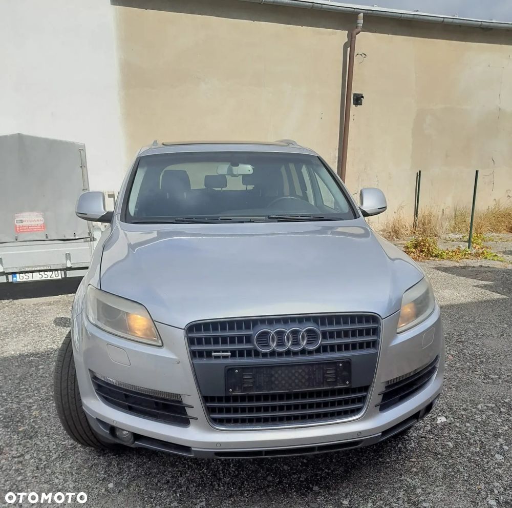 Audi Q7 4.2 FSI Quattro Tiptronic - 8