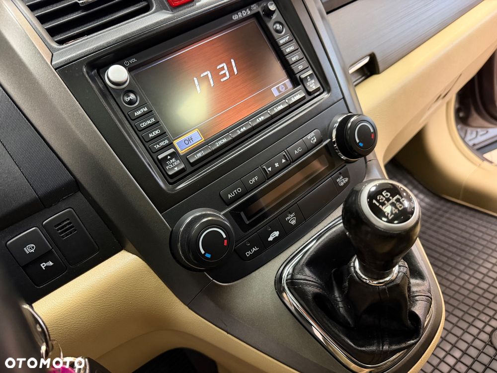Honda CR-V 2.0 Executive NAVI - 31