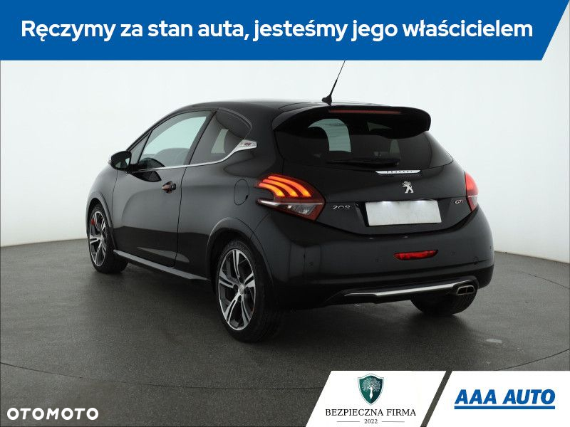 Peugeot 208 - 5