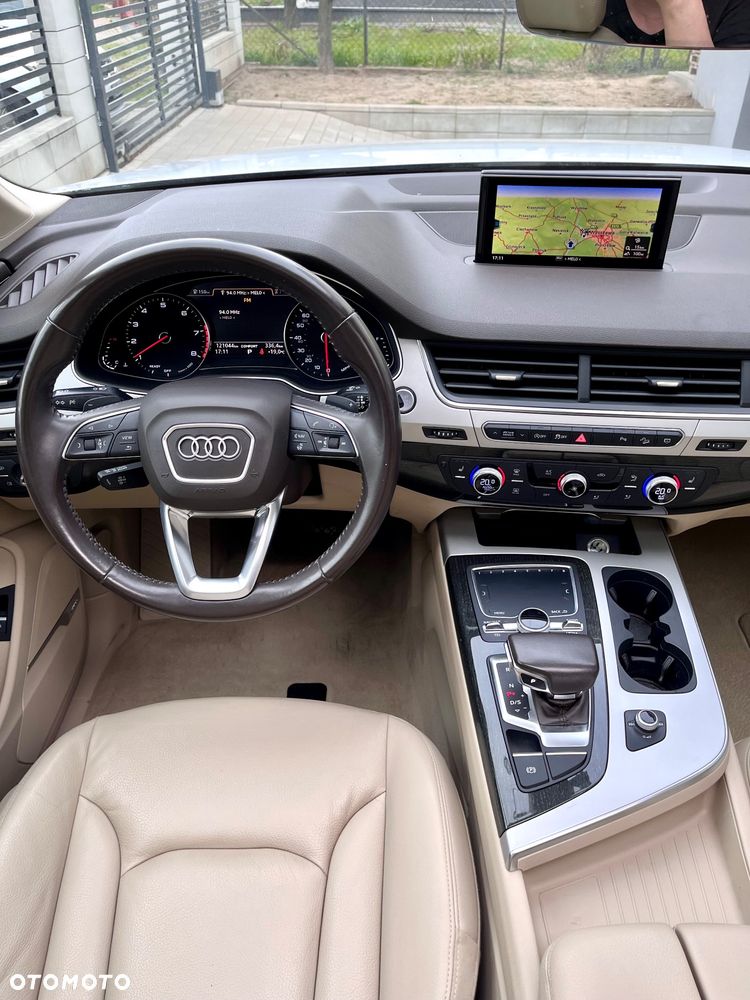 Audi Q7 - 15