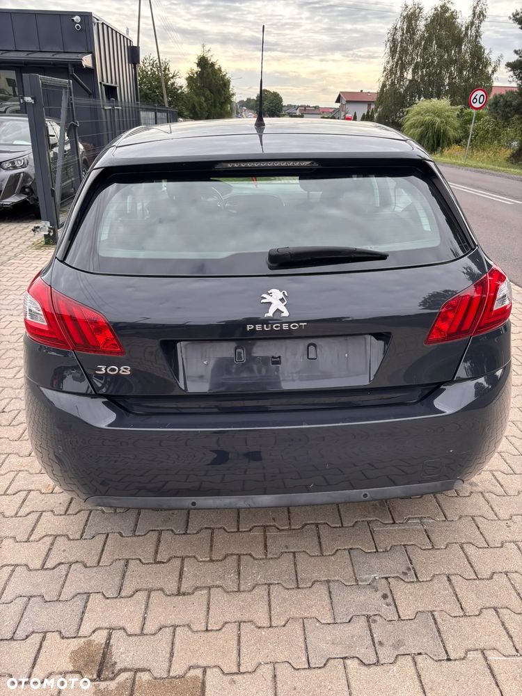 Peugeot 308 - 5