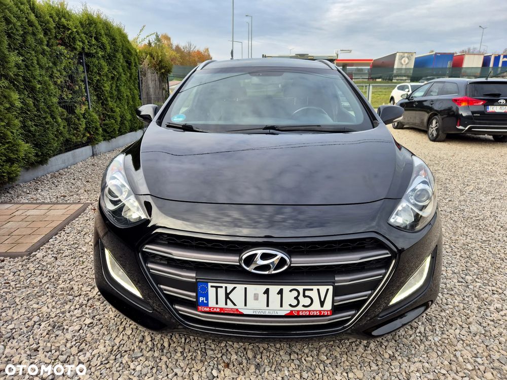 Hyundai i30 blue Kombi 1.6 GDi Passion - 7