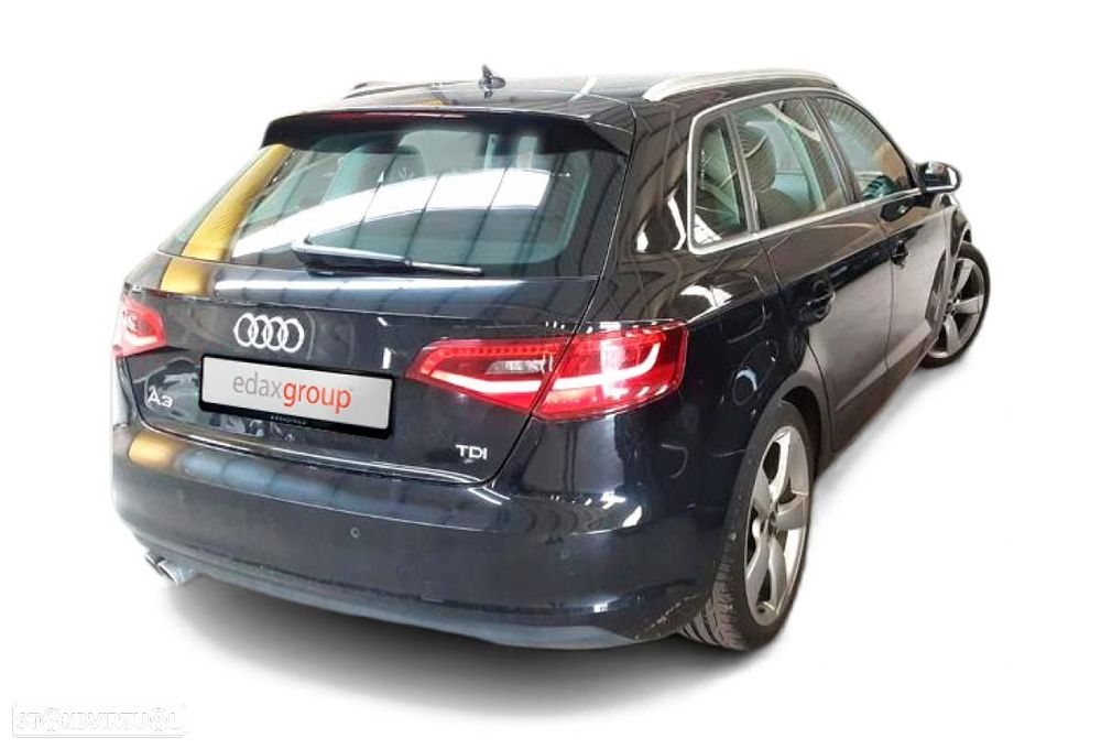 Audi A3 Sportback - 2