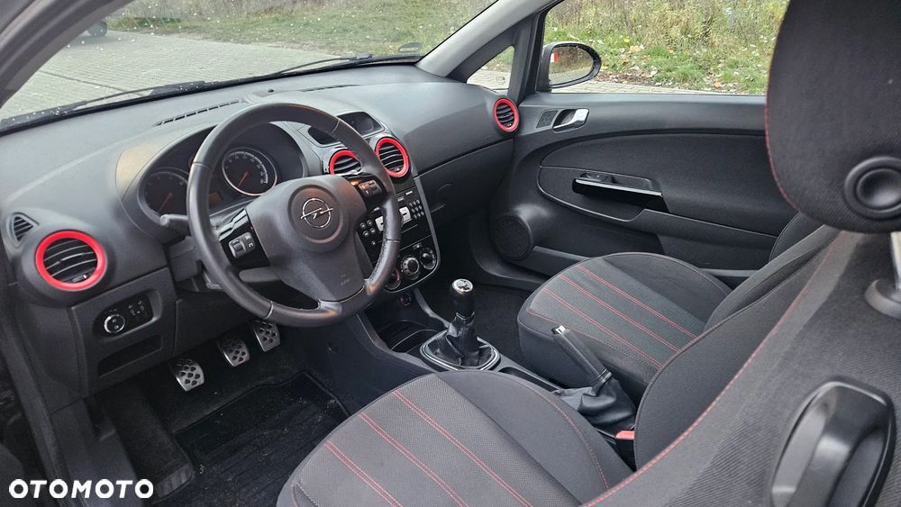 Opel Corsa 1.4 16V Color Edition - 16