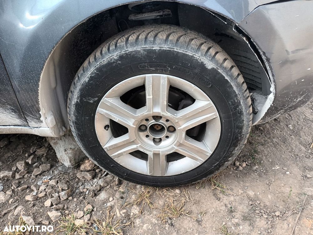 Dezmembrari  Fiat IDEA (350)  2003  > 0000 1.3 JTD Motorina - 2