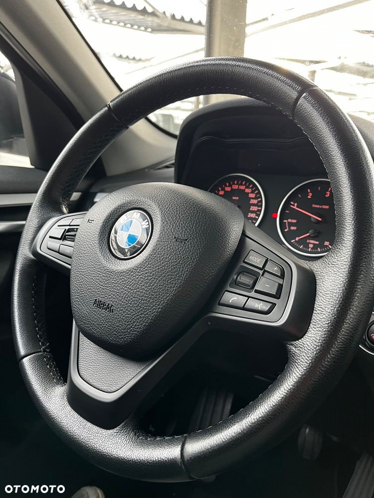 BMW X1 sDrive18d - 19