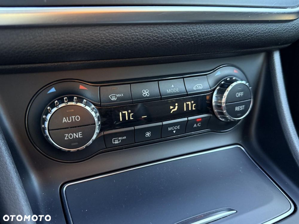 Mercedes-Benz GLA 220 4-Matic - 18