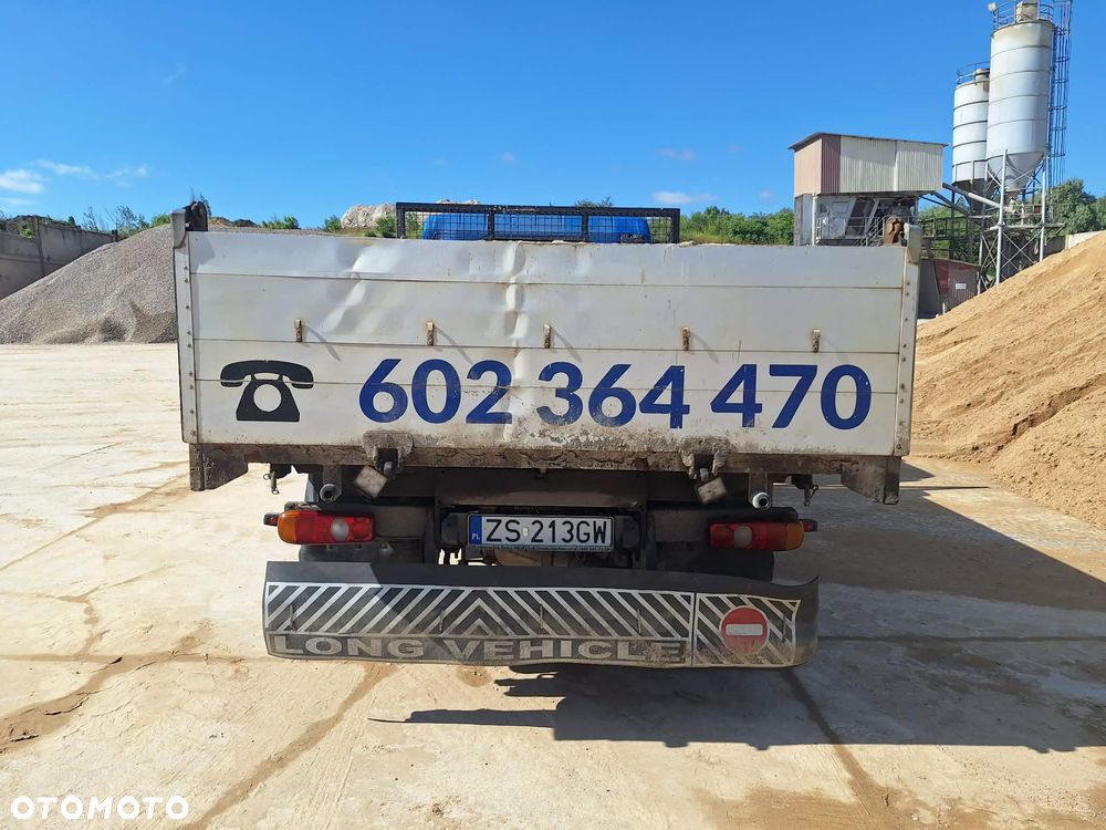 Mitsubishi FUSO CANTER - 11