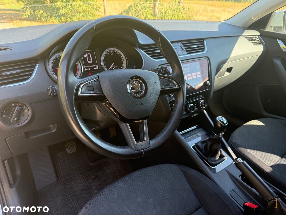 Skoda Octavia 2.0 TDI SCR Style - 11