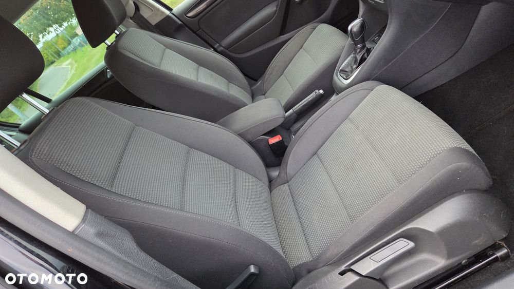 Volkswagen Golf 1.4 TSI Highline DSG - 8