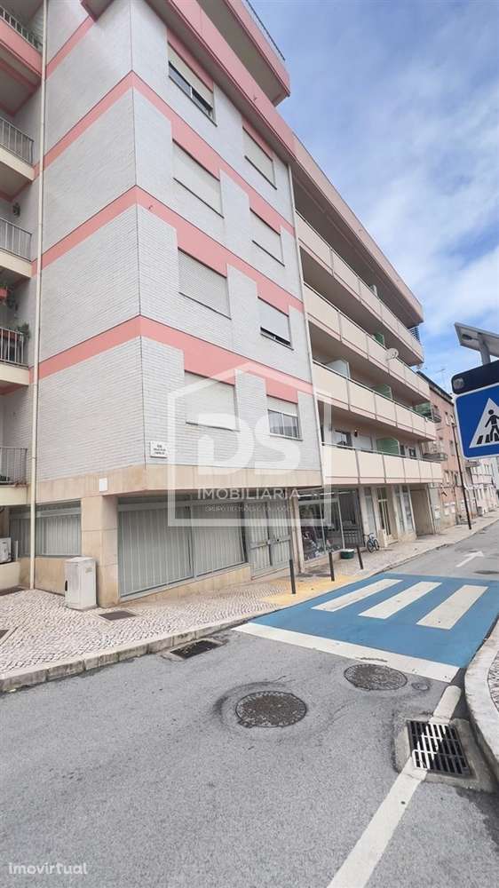 Loja  Venda em Leiria, Pousos, Barreira e Cortes,Leiria - Grande imagem: 5/12