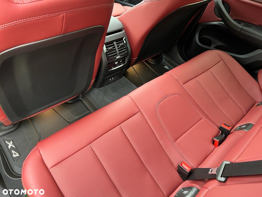 BMW X4 M M40i - 21