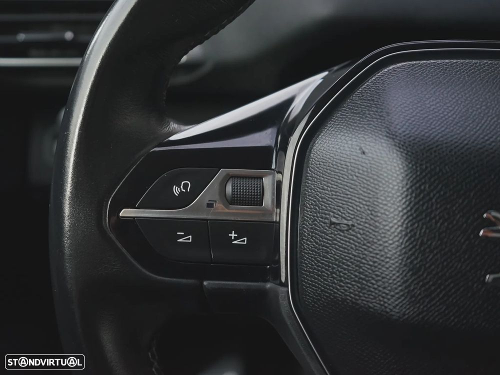 Peugeot 5008 BlueHDI 130 Crossway - 12