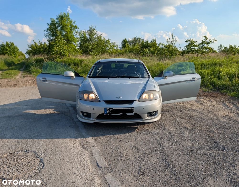 Hyundai Coupe 2.7 GLS - 4