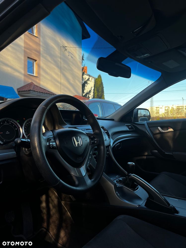 Honda Accord 2.0 Elegance Advantage - 17