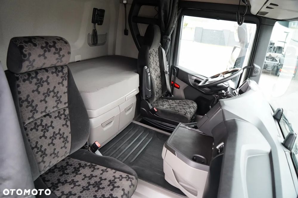Scania R 450 / RETARDER / HYDRAULIKA / CAŁA NA PODUSZKACH - 35