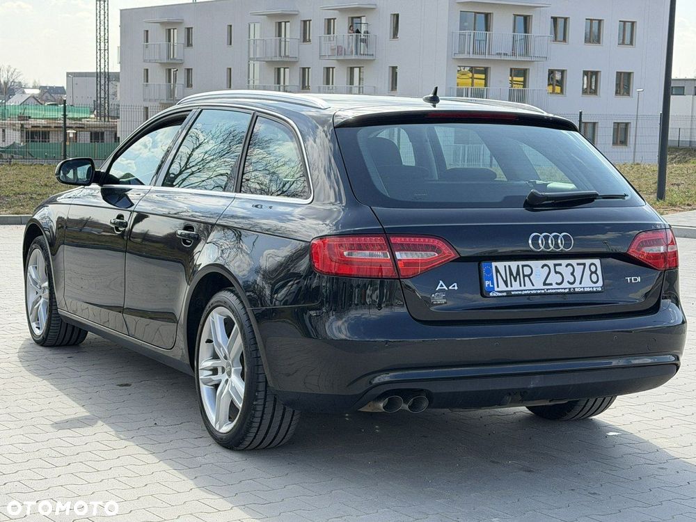 Audi A4 Avant - 10